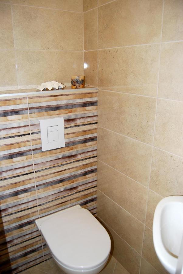 Luxurious Apartment With Balconies In Downtown Bp بودابست المظهر الخارجي الصورة