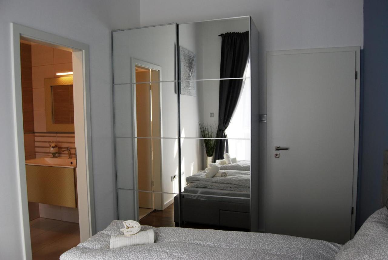 Luxurious Apartment With Balconies In Downtown Bp بودابست المظهر الخارجي الصورة